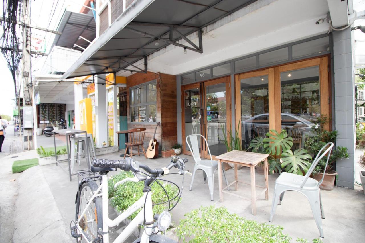 הוסטל צ'יאנג מאי Oon Poshtel X Cafe מראה חיצוני תמונה
